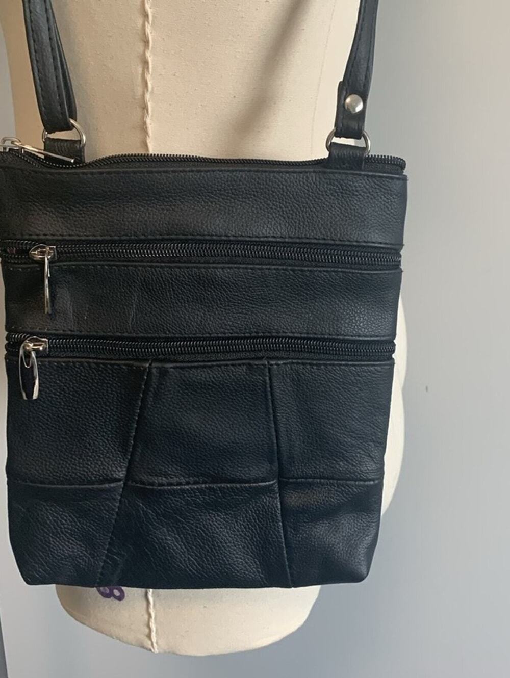 NWT Handcrafted Black Leather Crossbody Bag Multi Pocket Adjustable Strap Purse